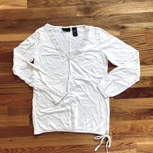 NEW YORK & COMPANY White Beaded Lace V-Neck Blouse